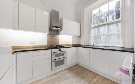 St Georges Square, Pimlico, London, SW1V 2HX