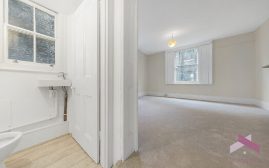 St Georges Square, Pimlico, London, SW1V 2HX