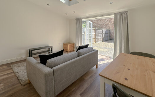 South Park Road, Wimbledon, London. SW19 8RX