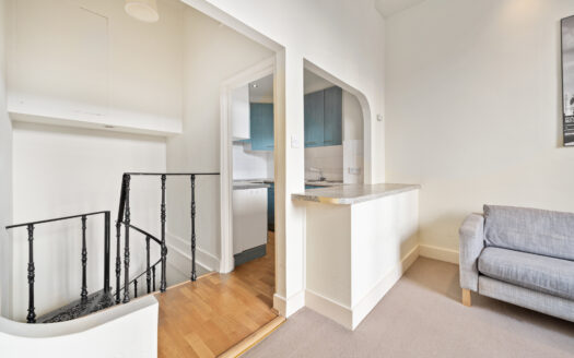 Belgrave Road, Pimlico, London, SW1V 2BL