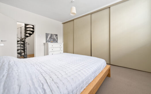 Belgrave Road, Pimlico, London, SW1V 2BL